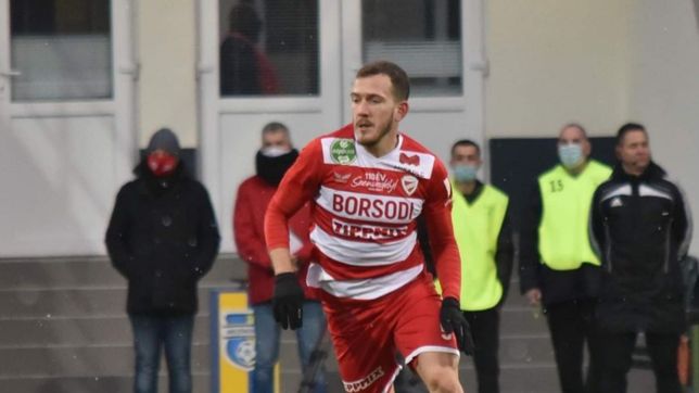 augusto max es nuevo refuerzo de gimnasia