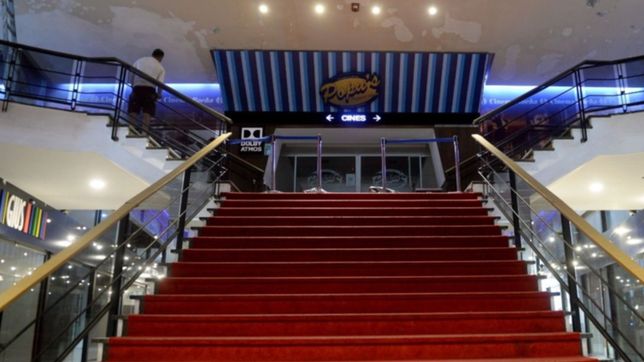 con un 50% de publico autorizado, asi es la capacidad en cada uno de los cines de la plata