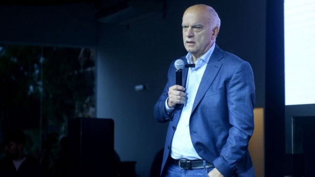 grindetti presento a su equipo de gobierno y aseguro que esta cerca del triunfo