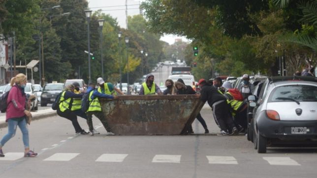 sigue el conflicto y los cooperativistas planean hacer 160 cortes de calles en la plata