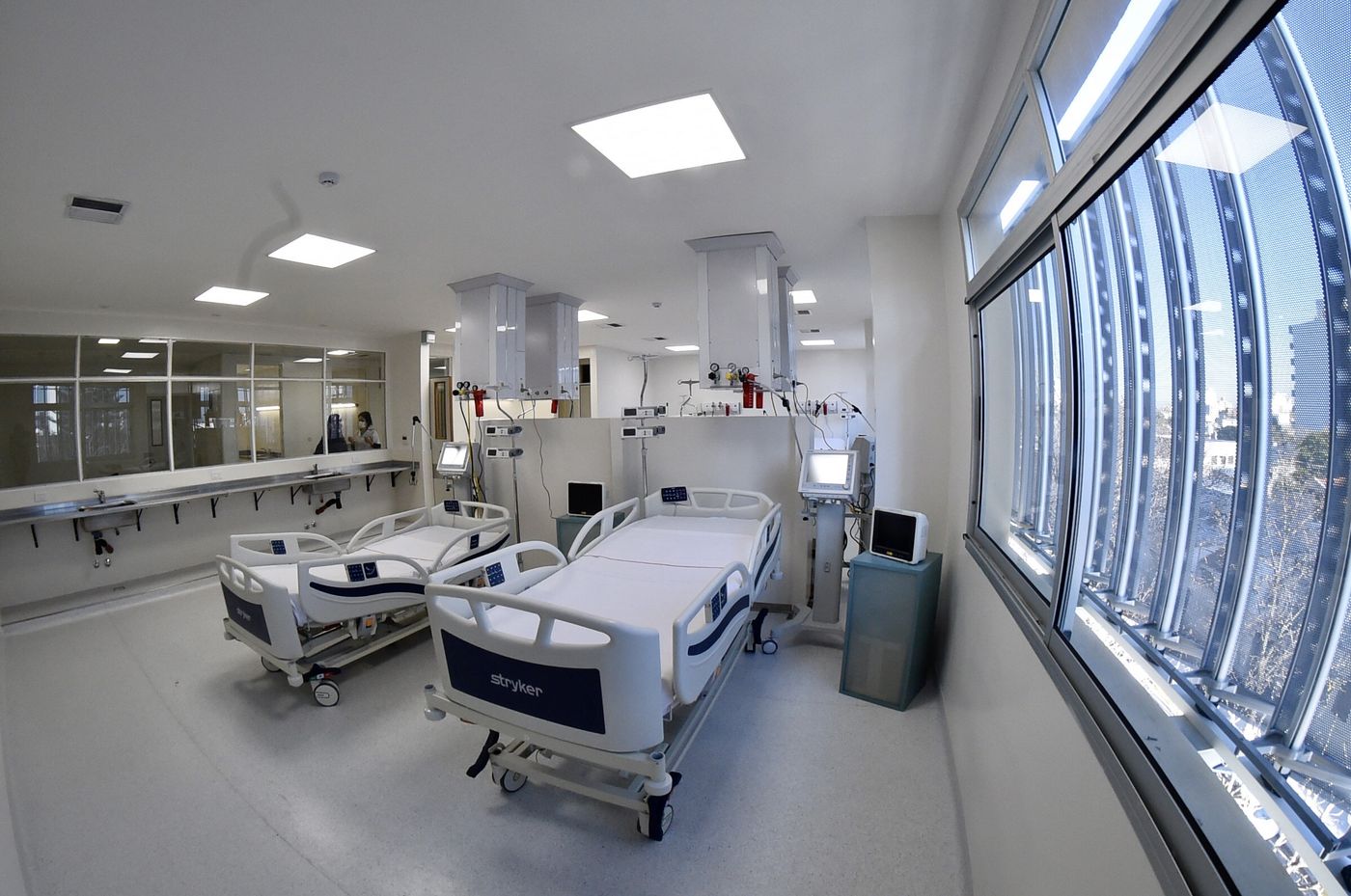 Clínicas hospitales (2).jpg