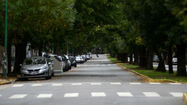 los trabajadores esenciales podran circular de noche a pesar del toque de queda sanitario