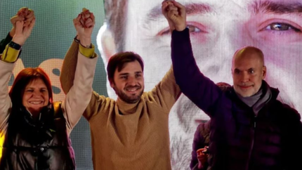 Garro felicitó al nuevo gobernador de Chubut que puso fin a 20 años de peronismo