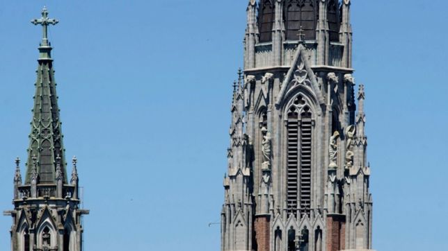video: asi se vivio la misa de pascua en la catedral, sin fieles y desde youtube