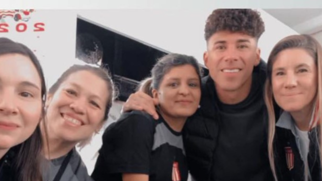 la tierna despedida de matias mansilla de estudiantes