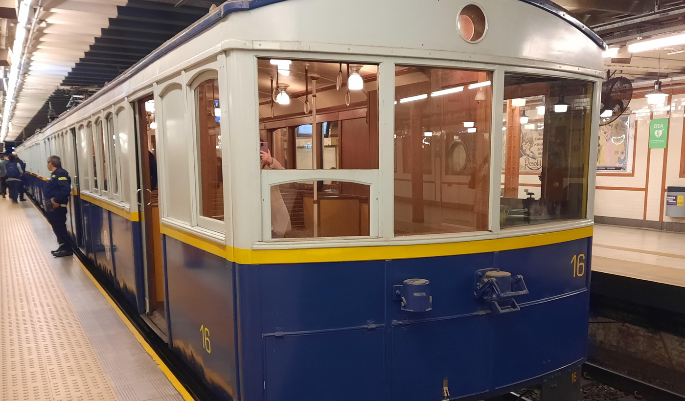 Vagón del subte.png