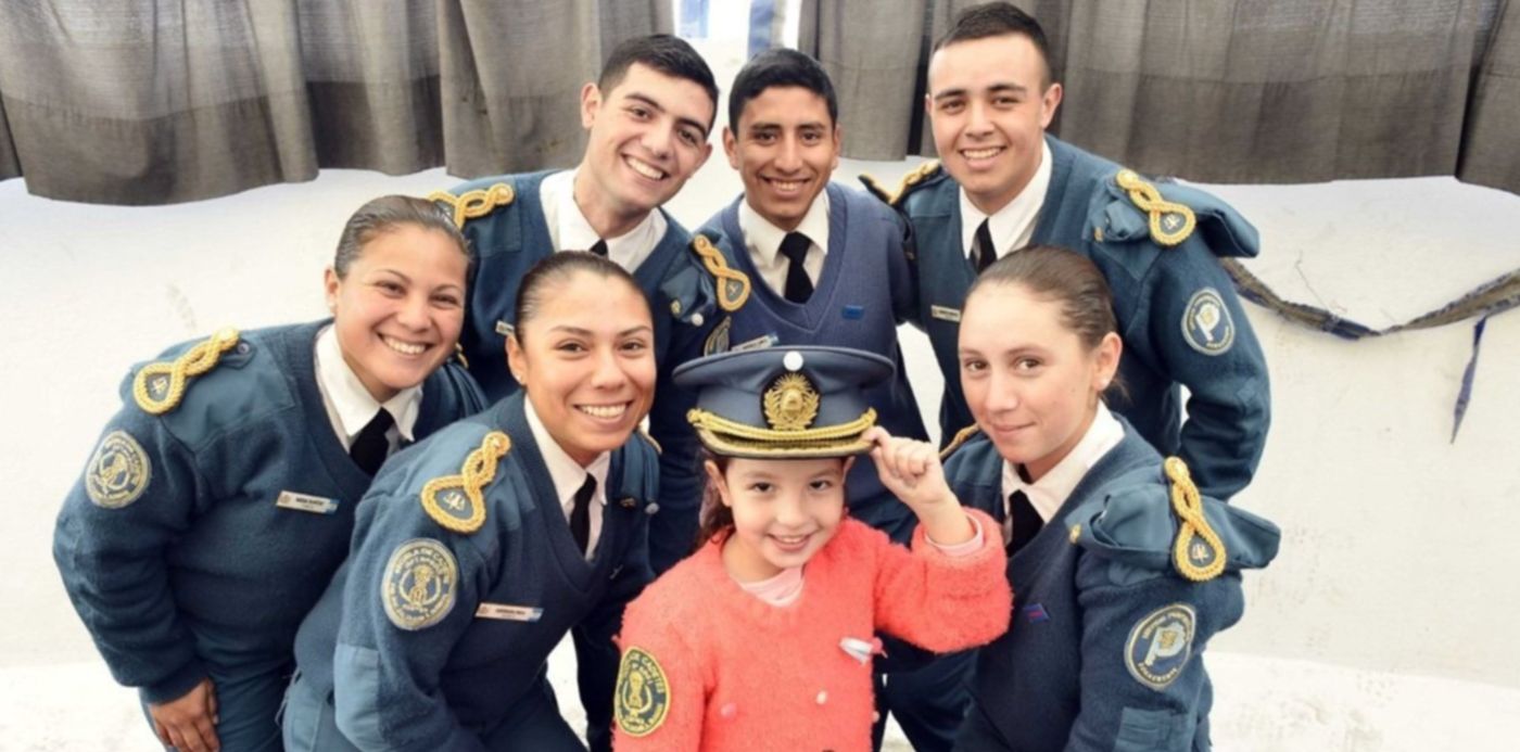 1559688814171.jpg?oh=853&x=6&scaleX=1&ow=1280&rotate=0&scaleY=1&y=20&width=1269&height=634&&cw=1920&ch=950