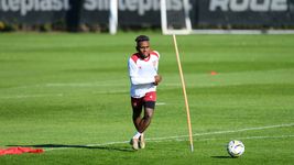 colorado rapids se refirio a la salida de alexis manyoma y le deseo exito en su vuelta a estudiantes colorado rapids se refirio a la salida de alexis manyoma y le deseo exito en su vuelta a estudiantes