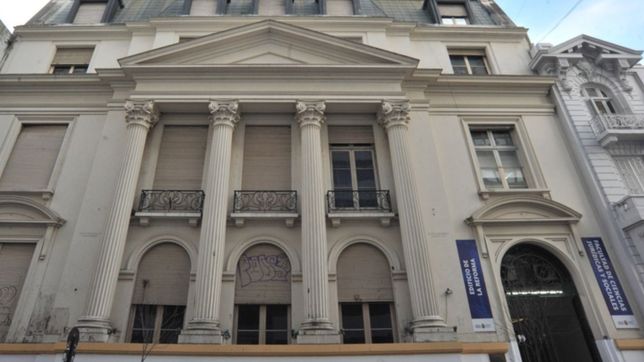 derecho se suma a la puja por la licenciatura de ciencia politica en la unlp