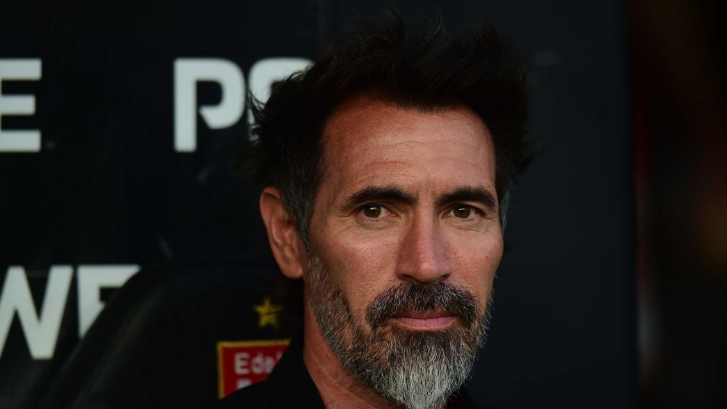 Estudiantes debe cuidar a Eduardo Domínguez