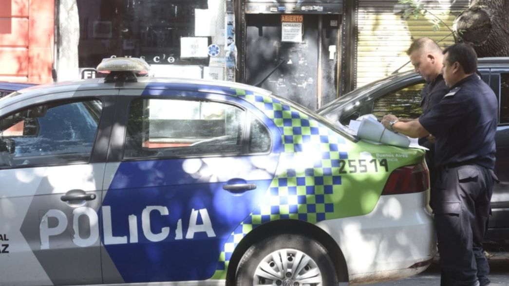 Violencia de género en La Plata: atacó a su pareja y golpeó a su bebé de dos meses