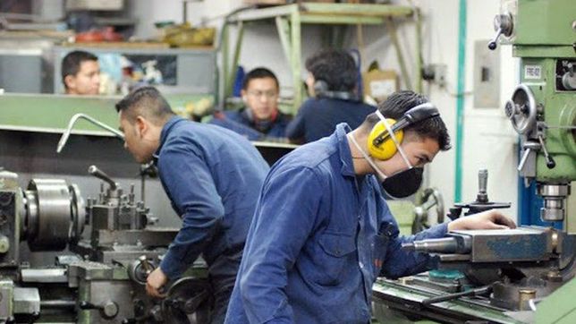 abrieron la inscripcion a cursos de orientacion laboral donde se cobra $25.000 por capacitarse