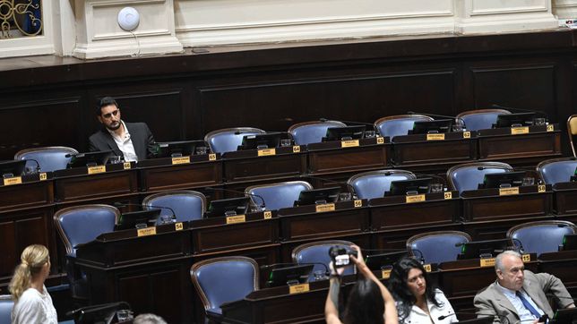 se cayo la sesion en la legislatura y el endeudamiento tendra que esperar