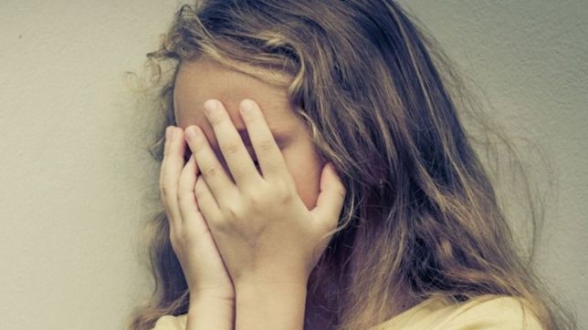 condenaron a un comerciante de la plata acusado de violar a las hijas de su pareja
