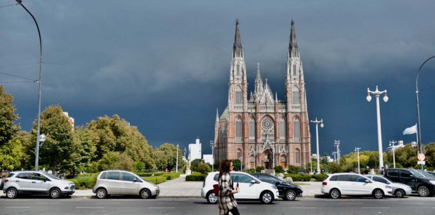 1554392834096.jpg?scaleX=1&scaleY=1&oh=996&x=4&y=155&rotate=0&ow=1500&width=1489&height=744&&cw=1920&ch=950