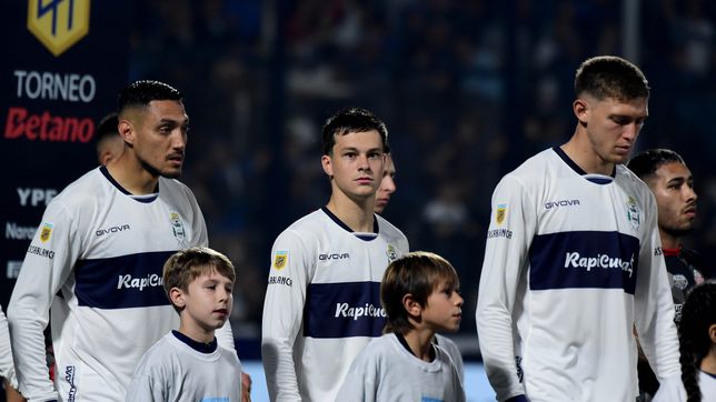 abaldo domo a un grupo de tuiteros que se metieron con una cuestion personal