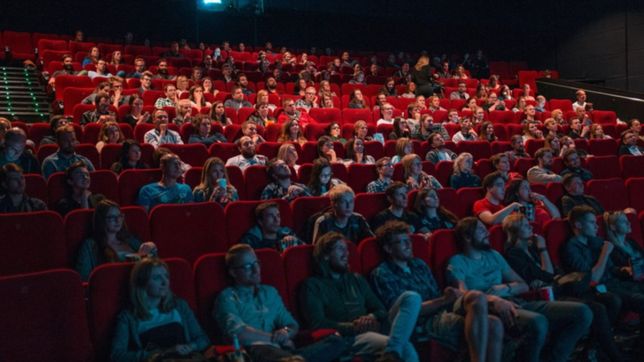 ¿cuales son las actividades que siguen prohibidas?