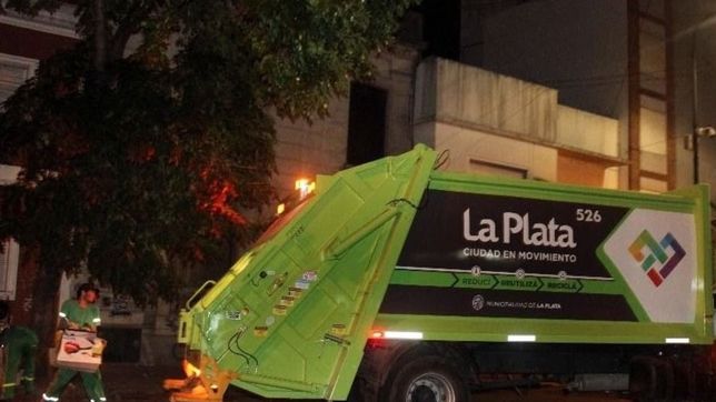 por la lluvia, el finde y el encuentro feminista no hay que sacar la basura por tres dias