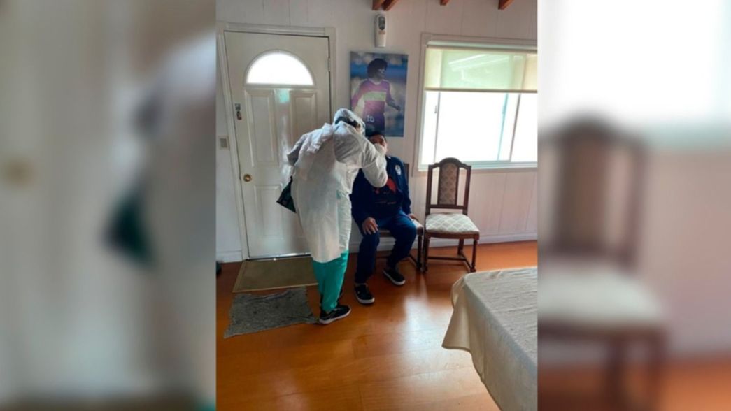 Diego Maradona se hisopó y espera el resultado para saber si tiene o no coronavirus