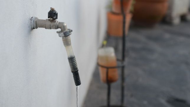 alertan por baja presion en una amplia zona de la plata por inconvenientes en la red