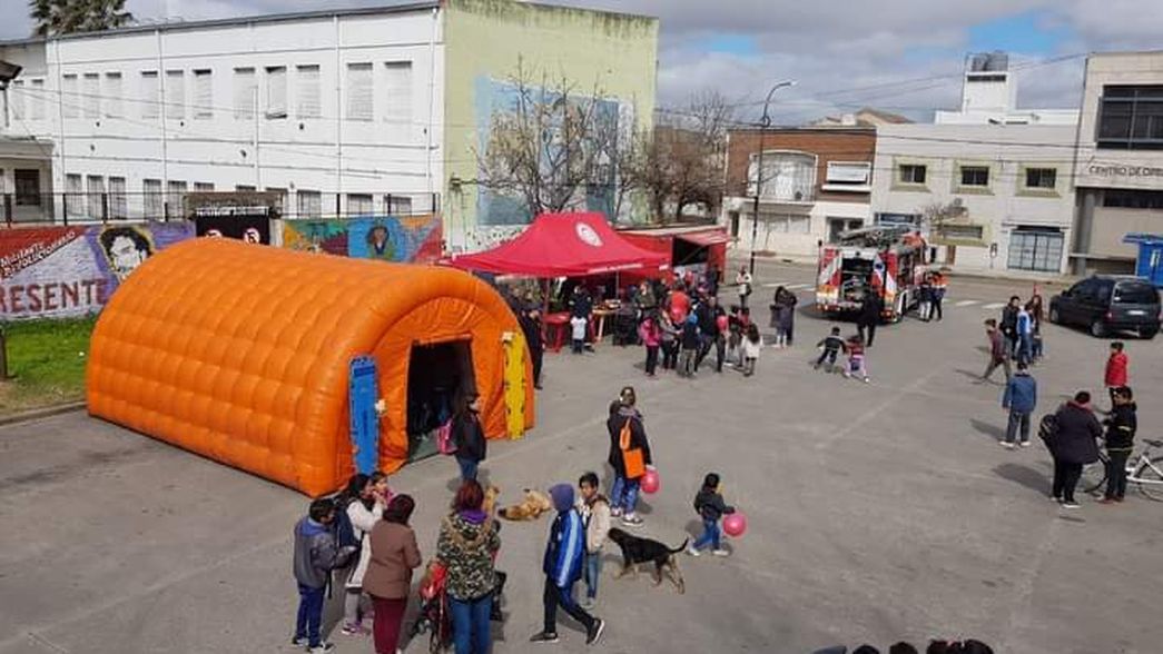 Los Bomberos Voluntarios de Berisso celebran su centenario con exhibiciones para toda la familia