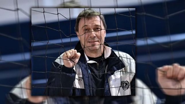 tristeza en el lobo por la muerte de un conocido arbitro de voley identificado con el club