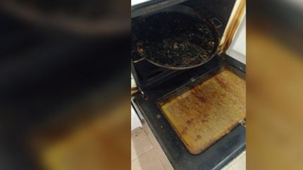 Cenaba con sus hijos, apareció un ladrón con una cuchilla y se llevó hasta el pollo