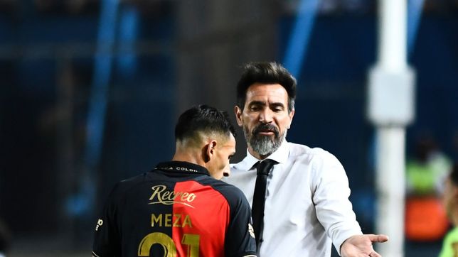 debuto con dominguez que le hizo firmar su primer contrato y ahora se lo llevo a estudiantes