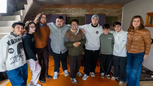 musicos y jovenes con autismo grabaron una cancion para concientizar sobre la diversidad