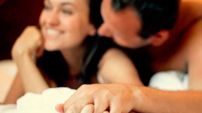 una encuesta revelo que 4 de cada 10 argentinos rompieron la cuarentena para tener sexo
