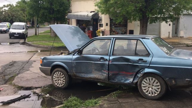 impactante accidente en la plata: una barrendera fue atropellada y esta grave