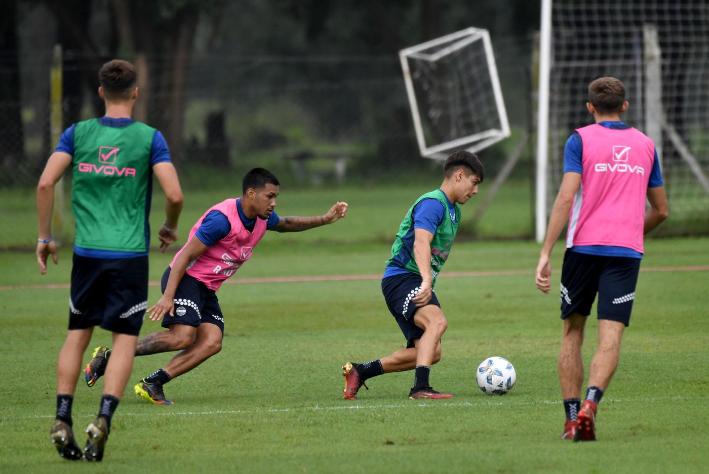 Leonardo Madelón piensa a Benjamín Domínguez como parte del once inicial para este domingo en el Monumental. Leonardo Madelón piensa a Benjamín Domínguez como parte del once inicial para este domingo en el Monumental.