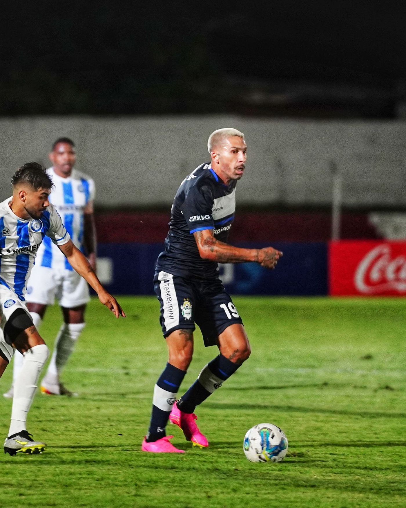 Lucas Castro fue uno de los destacados en Gimnasia ante Cerro Largo.