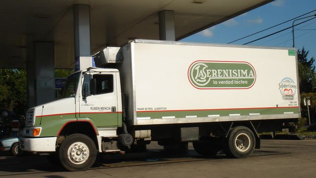 motochorros asaltaron un camion de la serenisima y escaparon con la recaudacion