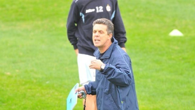 uno menos: descartaron la incorporacion de alejandro kohan al cuerpo tecnico estudiantes
