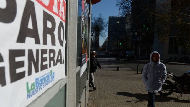 dictaron la conciliacion obligatoria en el conflicto salarial con los bancarios