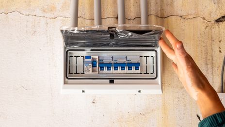 La Provincia confirmó nuevos aumentos en las tarifas de la luz y las boletas llegarán con ajustes de subsidios La Provincia confirmó nuevos aumentos en las tarifas de la luz y las boletas llegarán con ajustes de subsidios