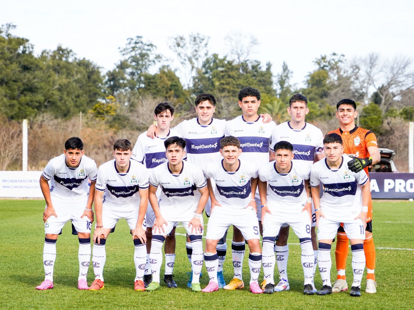 Gimnasia Reserva (2).jpeg