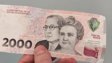Las cinco claves para detectar si un billete de $2.000 es falso o no
