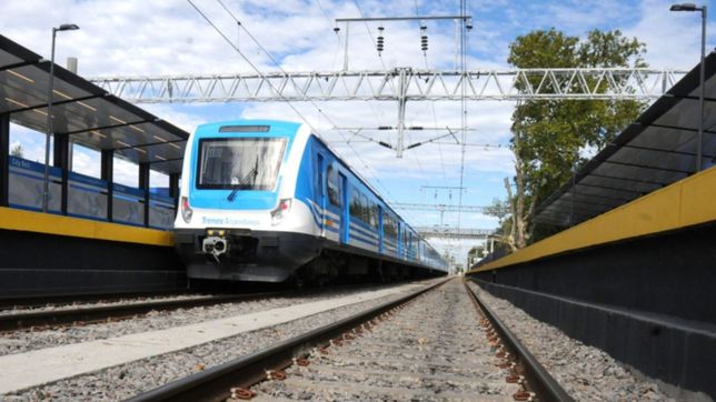 se levanto el paro de trenes y comienzan a funcionar todos los servicios