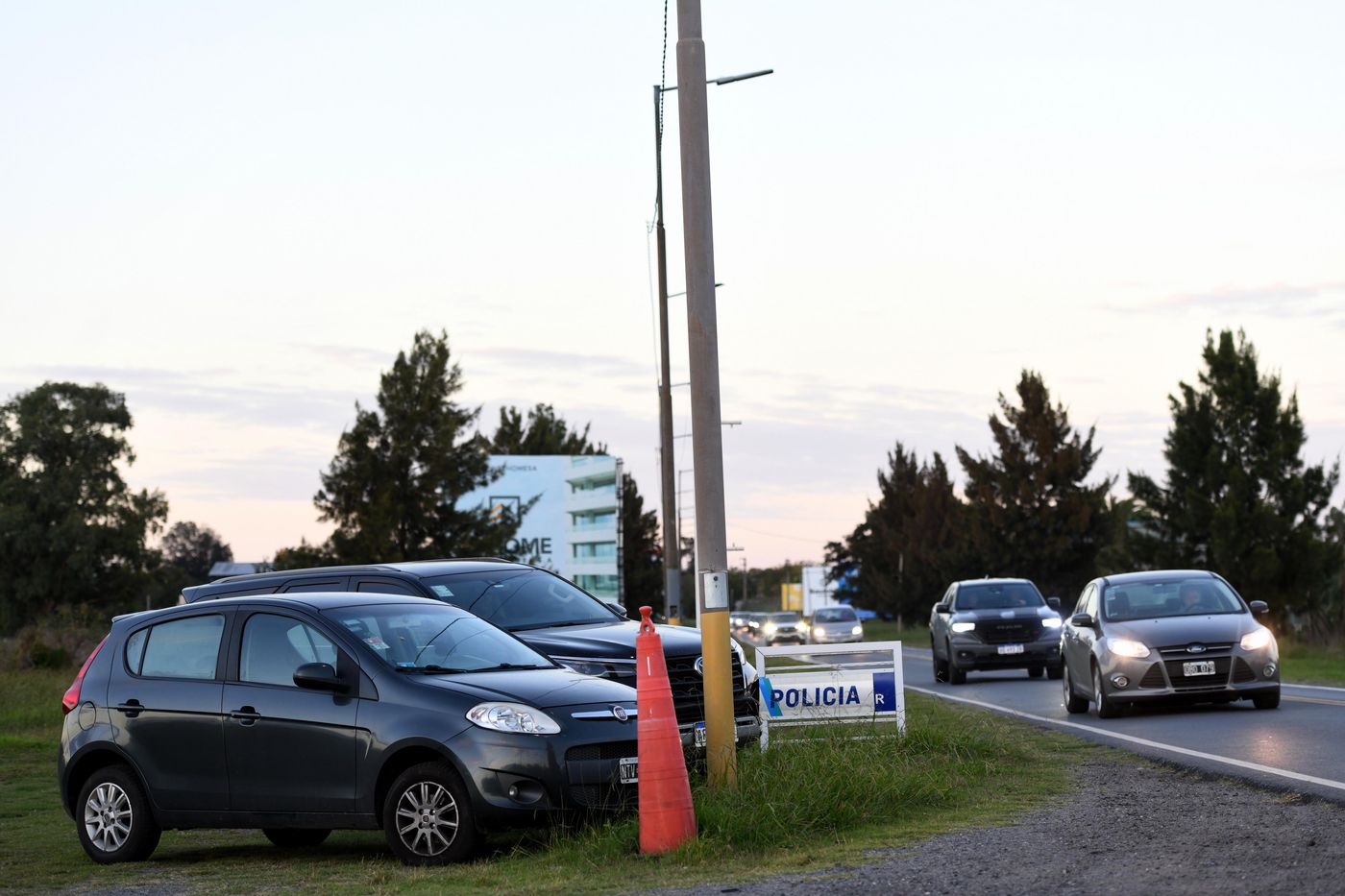 Villa Elisa viaje compartido para trabajar -0002.JPG