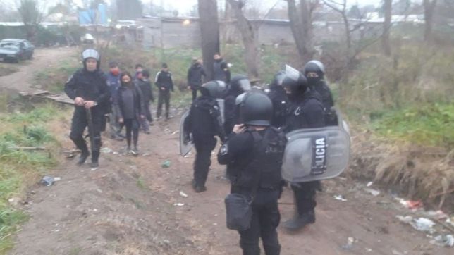 video: tiros, corridas y tension durante una nueva jornada de toma en la plata