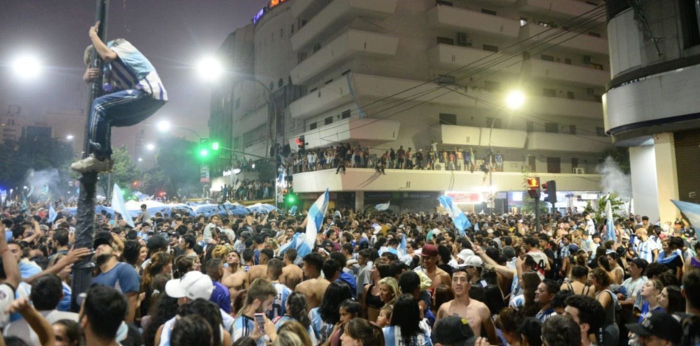 Festejo Argentina Croacia en 7 y 50