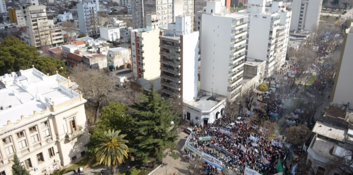 1534348026465.jpeg?ow=1280&oh=850&x=9&height=632&rotate=0&scaleY=1&y=212&width=1265&scaleX=1&&cw=1920&ch=950