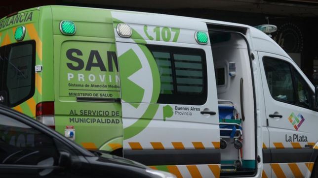 brutal ataque en la plata: acuchillaron en el cuello a un joven de 30 anos
