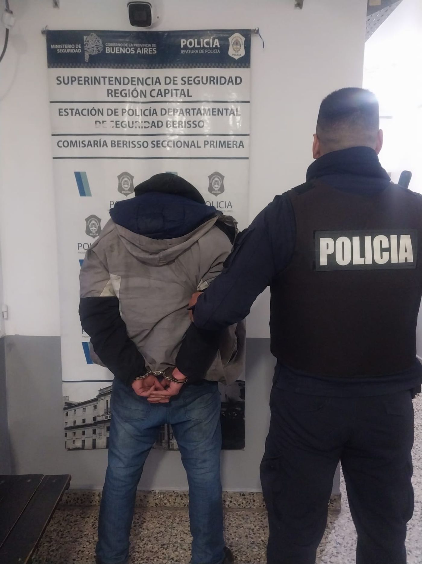 El sospechoso qued&oacute; a disposici&oacute;n de la Justicia tras el procedimiento realizado en Berisso