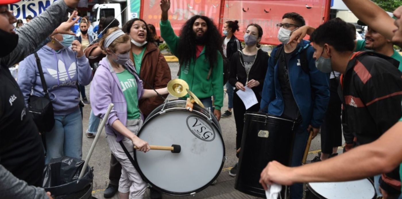 1637087884379.jpg?x=7&y=196&width=1486&height=743&rotate=0&scaleX=1&scaleY=1&ow=1500&oh=998&&cw=1920&ch=950