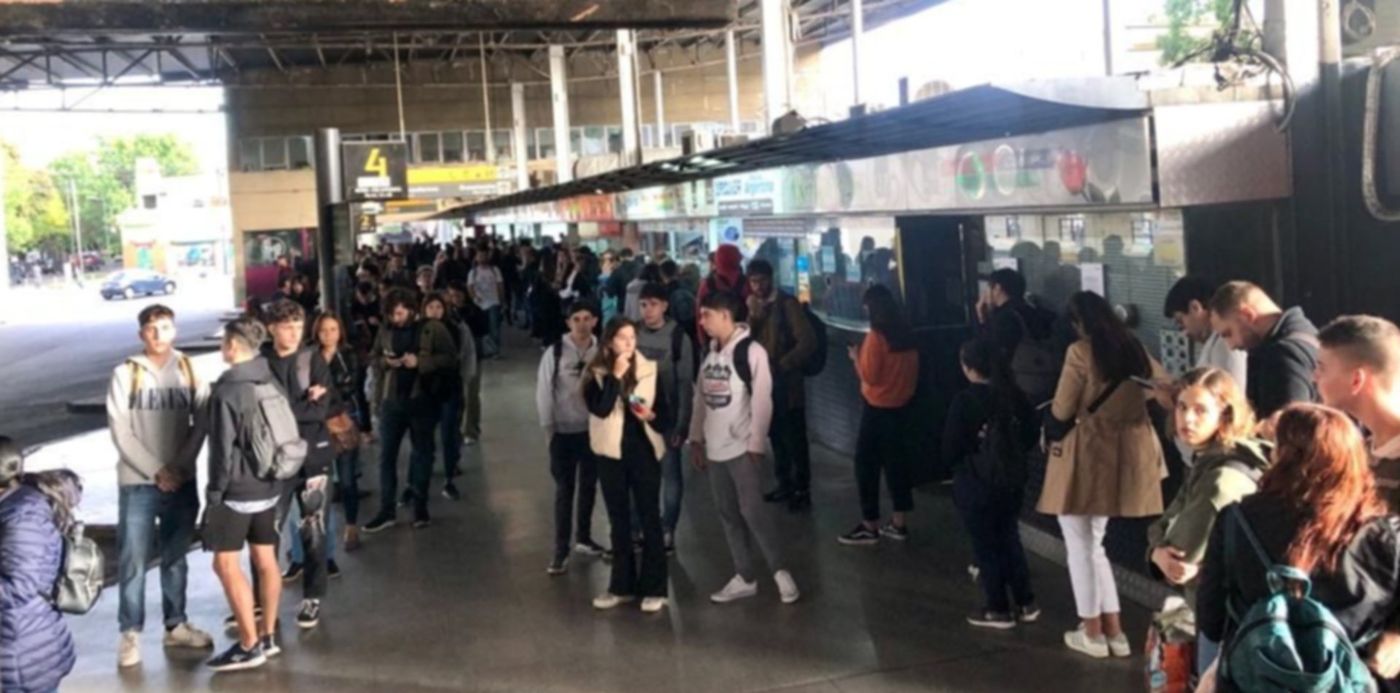 Conflicto empresa Metropol Terminal de La Plata
