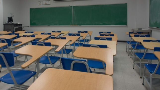 una facultad de la unlp suspendio las clases por falta de agua