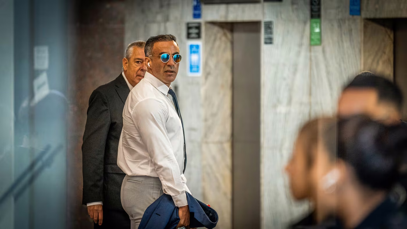 Leopoldo Luque apareció con un sorprendente cambio físico para el juicio por la muerte de Diego Maradona.